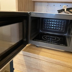 【比較的美品】2021年製　TOSHIBA電子レンジの画像