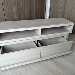 テレビ台の画像