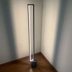 VENTOTA フロアライト Locca ブラック｜リモコン・フットスイッチ付き 間接照明（美品・6000円）の画像