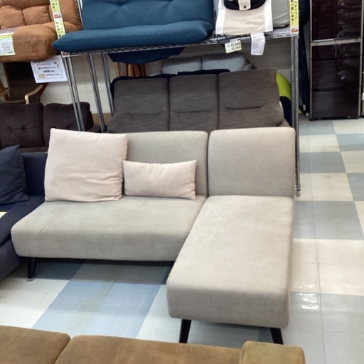 ?️春日市?️3Pカウチソファ?️３人?️ソファ?️ベージュ?️クッション付き?️定価29,8000円?️No2032