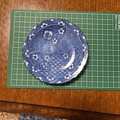 青い小皿5枚の画像