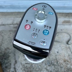 コイズミ 送風機能付ファンヒーター KHF-0898の画像