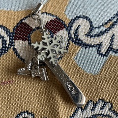 革キーリング　キーホルダー2点セットの画像