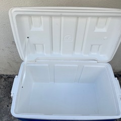 US🇺🇸45ℓigloo アイランドブリーズイグルークーラーボックスチェストクーラーボックス48QTキャンプBBQ沖釣りマリンレジャー🎣🍉プロフ必読 の画像