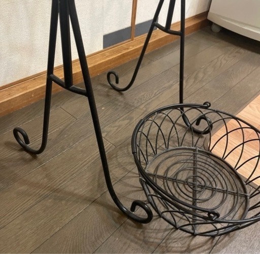 【中古品】アイアン　バスケット
