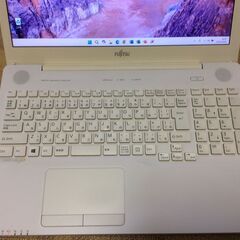 【商談成立】【美品 高性能i7 お勧め】富士通ノートパソコンLIFEBOOK AH50/X　Win11 Corei7 メモリ8GB SSD256GB Officeインストール の画像