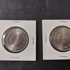 ☆【記念硬貨】昭和天皇御在位50年記念100円白銅貨 昭和51年　2枚　(未使用品)　☆の画像