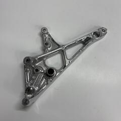 HONDA CBX400F ステッププレート 右 バレル研磨済 ホンダ [M-250822-60]の画像