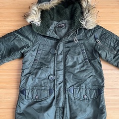 アビレックスキッズコートの画像