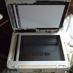 プリンタ複合機　brother  DCP-J973N-W　予備インク多数付属の画像