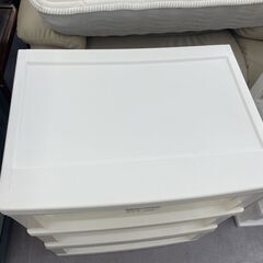 特価品！ アイリスオーヤマ プラチェスト ３段 ワイドチェスト 衣類収納 プラケース W-543 札幌市手稲区の画像