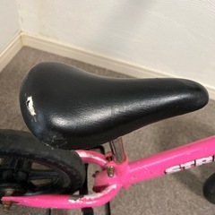 ストライダー（ピンク）の画像