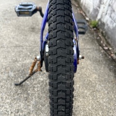 18インチ自転車　小学生低学年の画像