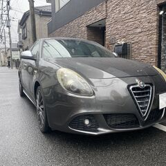 アルファロメオジュリエッタ　スポルティーバ 　ターボ　ETC　パドルシフト　ディスプレイオーディオ　18インチアルミホイール　の画像