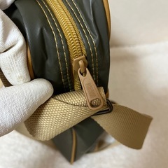 PASSION ショルダーバッグ グリーン×イエロー レトロデザイン 斜めがけの画像