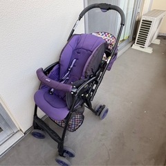 アップリカベビーカーの画像