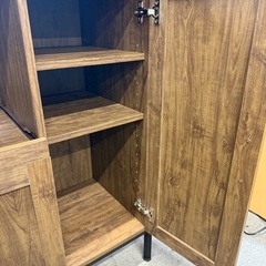 食器棚　キッチンボード　木目調の画像
