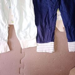 80センチ　長袖パジャマの画像