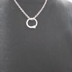 Gucciシルバーの画像