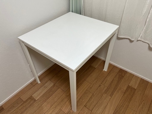 IKEA ダイニングテーブル〈EKEDALEN エーゲダーレン〉