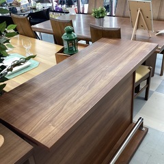 ⭐️春日市⭐️バーカウンター⭐️カウンター⭐️オシャレ⭐️ウォルナットカラー⭐️収納力⭐️定価49,800円⭐️No2036の画像
