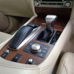 レクサス LS460 バージョンC Iパッケージ　走行距離11.5万キロ　総額140万円　自社ローン　信用回復ローンの画像