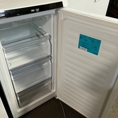 O 2510-374 Haier ノンフロン電気冷凍庫 JF-NU102D 2024年製 動作確認済み 定格内容積 102L キズ 汚れありの画像