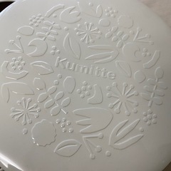 【無料で差し上げます】中央軒煎餅　kumitte クミッテ 大丸缶/空き缶の画像