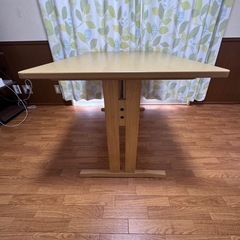 ニトリ　テーブル椅子セットの画像