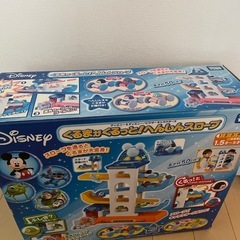 【新品未使用】Disney　くるまがくるっと！ へんしんスロープの画像