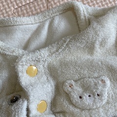 赤ちゃんの城　優しい黄色　ロンパース　70-80　の画像