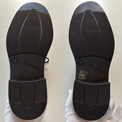 未使用品LARDINI ラルディーニJHPLK スエードチャッカブーツ スウェードチャッカブーツ スエードショートブーツ スウェードショートブーツビジネスシューズドレスシューズくつクツ紐靴レースアップシューズ 革靴紳士靴メンズ男性用イタリア製ブローチ＆ボタン付の画像