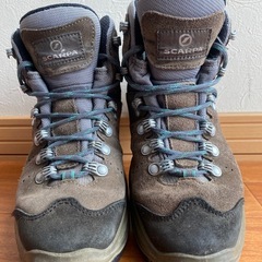 ウィメンズ 登山靴 23.5cm Scarpaの画像