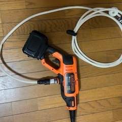 ブラックアンドデッカー BCPC18 充電式高圧洗浄機 
の画像
