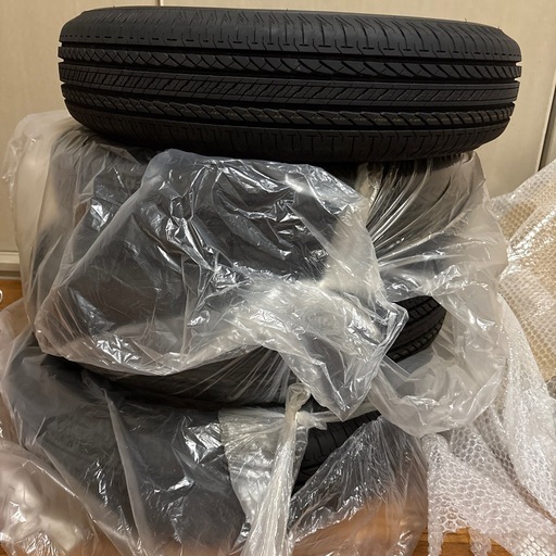 ジムニータイヤ175/80R16 新車外し