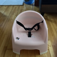 ベビーチェアの画像