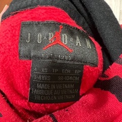 ジョーダン パーカー 100cmの画像