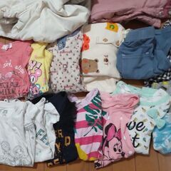120 夏服と秋冬少し 女の子の画像
