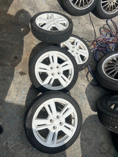 ダイハツ純正ホイール16インチアルミ