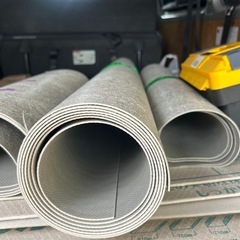 長尺シート切り端サイズさまざまの画像