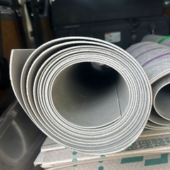 長尺シート切り端サイズさまざまの画像