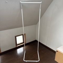 無料【コンパクト ハンガーラック】0円の画像