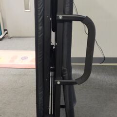 △ 折りたたみベッド セミダブルベッド 展開時の寸法 高さ 33㎝ 長さ 210cm 幅 90cm メーカー不明 キズ、汚れ有り 現状渡し 現状渡しの画像