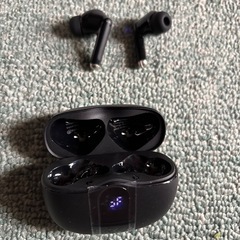 ワイヤレスイヤホン
の画像