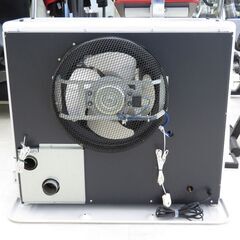 北海道 千歳市/恵庭市 近郊配送 トヨトミ FF式石油ストーブ FR-70G/2018年製 木造：18畳/コンクリート：29畳 店頭でのお受渡し大歓迎の画像