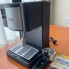 DeLonghiエスプレッソ　カプチーノメーカーの画像
