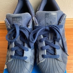 ウィメンズ adidas Superstar ネイビー スニーカー 23.5cmの画像