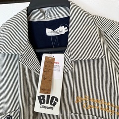 新品　　メンズシャツ　Ｍの画像