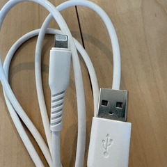 iPhone充電けーケーブル　ライトニングの画像