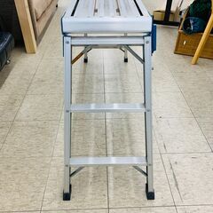 【ジモティー割引で最大15％OFF⭐️】アルミ 作業台 3段の画像